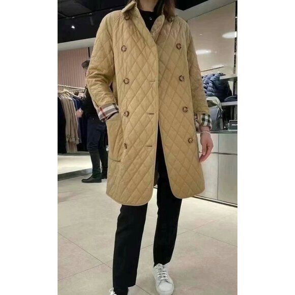 Burberry Women's Tything Diamond Quilted Double Breasted Long Jacket Bis… - Picture 13 of 13
